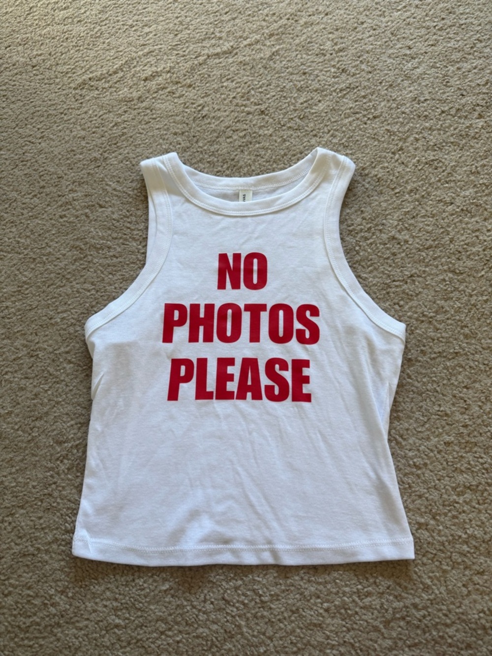 Graphic tank